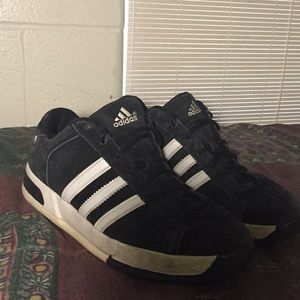 Vintage Adidas Sneakers